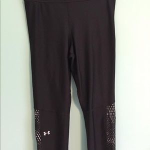 UA leggings
